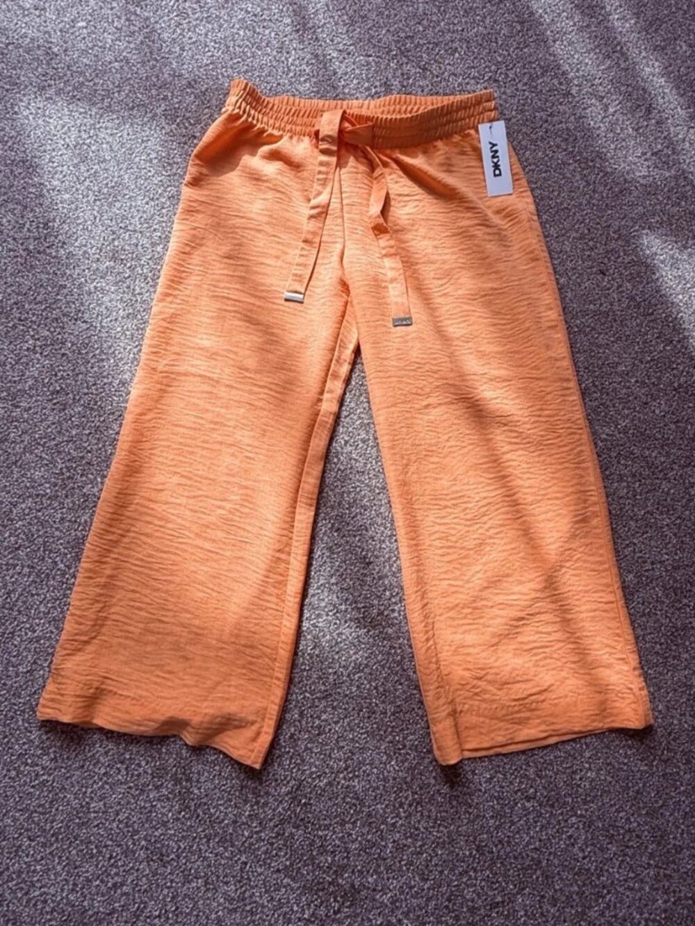 DKNY Women's Wide Leg Cropped Pants Melon Size S NWT